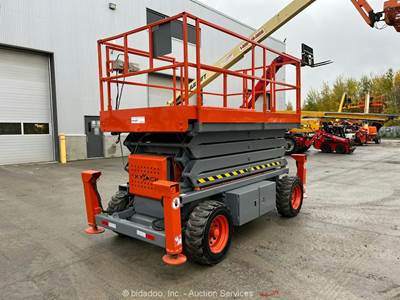 2007 Skyjack SJ7135 35' 4WD Dual Fuel Rough Terrain Scissor Lift Kubota bidadoo