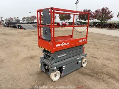 2017 Skyjack SJIII-3219 19' Electric Scissor Lift Man Aerial Platform bidadoo