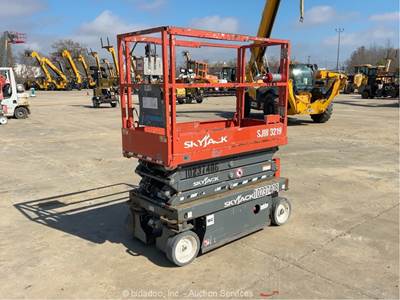 2018 Skyjack SJIII-3219 19' Electric Scissor Lift Mobile Aerial bidadoo -Repair