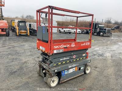 2015 Skyjack SJIII 3219 19' Electric Scissor Lift Man Aerial Platform bidadoo