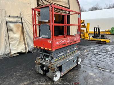 2015 Skyjack SJIII 3219 19' Electric Scissor Lift Man Aerial Platform bidadoo