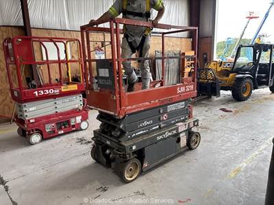2019 Skyjack SJIII-3219 19' Electric Scissor Lift Man Aerial Platform bidadoo