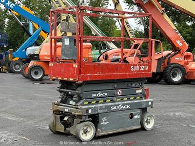 2015 Skyjack SJIII3219 19' Electric Scissor Lift Man Aerial Platform bidadoo