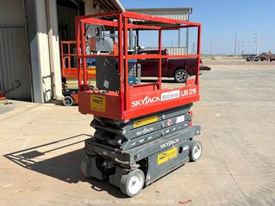 2018 Skyjack SJIII 3219 19' Electric Scissor Lift Man Aerial Platform bidadoo