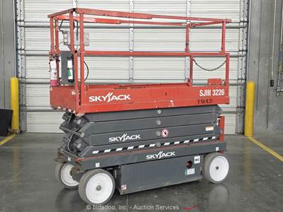 2018 Skyjack SJIII 3226 26' Electric Scissor Lift Man Aerial Platform bidadoo
