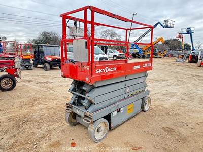 2017 Skyjack SJIII 3226 26' Electric Scissor Lift Aerial Platform -Parts/Repair