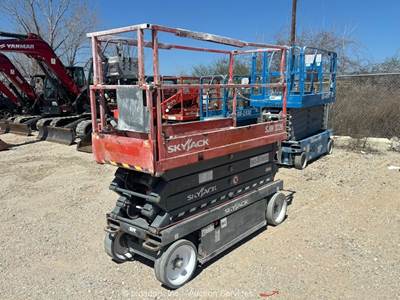 2016 Skyjack SJIII 3226 26” Electric Scissor Lift Platform Aerial -Parts/Repair