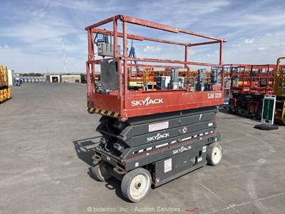 2018 Skyjack SJIII-3226 26' Electric Scissor Lift Man Aerial Platform bidadoo