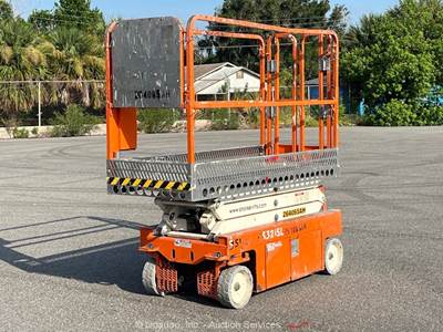 2019 Snorkel S3215L  15' Electric Scissor Lift Man Aerial Platform bidadoo