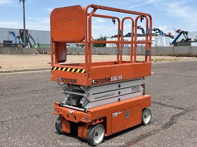 2018 Snorkel S3219E 19' Electric Scissor Lift Aerial Platform Manlift bidadoo
