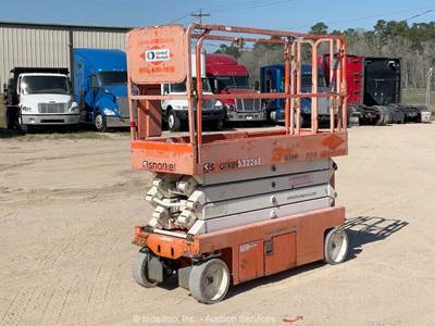 2017 Snorkel S3226E 26' Electric Scissor Lift Aerial Platform Manlift bidadoo