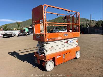 2018 Snorkel S3226E 26' Electric Scissor Lift Mobile Aerial Platform bidadoo