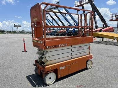 2019 Snorkel S3226E 26' Electric Scissor Lift Man Aerial Platform bidadoo