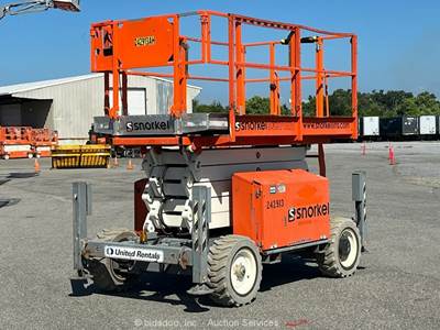 2019 Snorkel S3370RT 33' Diesel Rough Terrain Scissor Lift Man Aerial bidadoo