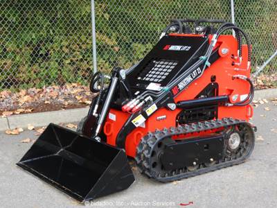 2025 AGT LRT23 Ride-On Skid Steer Track Loader Crawler Aux Hyd bidadoo -New