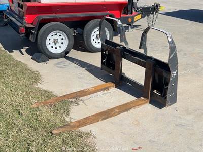 2022 Bobcat 6541518 48" 6K Severe Duty Pallet Fork Skid Steer Attachment bidadoo