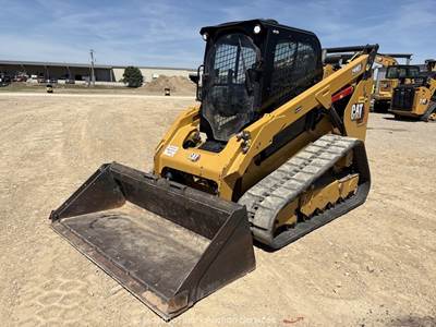 2024 Caterpillar 299D3 Skid Steer Track Loader Crawler Cab Aux Hyd Q/C bidadoo