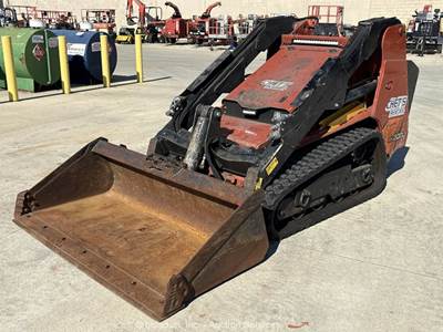 2023 Ditch Witch SK3000 Skid Steer Track Loader Crawler High Flow Hyd bidadoo