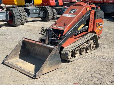 2017 Ditch Witch SK800 Ride On Mini Skid Steer Track Loader Crawler bidadoo