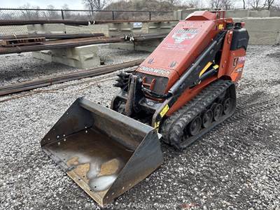 2020 Ditch Witch SK800 Walk Behind Mini Skid Steer Loader Rubber Tracks bidadoo