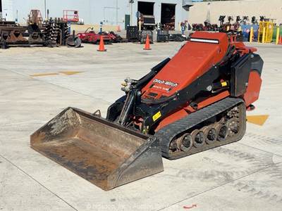 2022 Ditch Witch SK1550 Ride On Skid Steer Track Loader Crawler Aux Hyd bidadoo