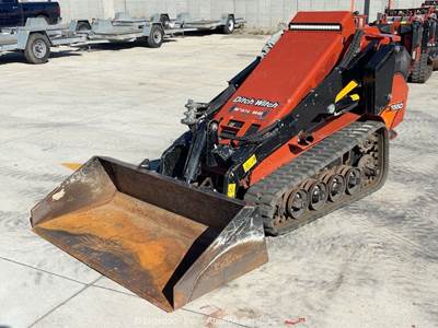 2021 Ditch Witch SK1550 Ride On Skid Steer Track Loader Crawler Aux Hyd bidadoo