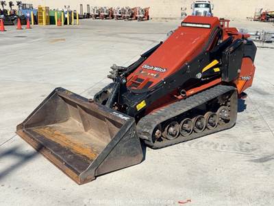 2021 Ditch Witch SK1550 Ride On Skid Steer Track Loader Crawler Aux Hyd bidadoo