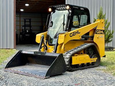 2023 Gehl RT135 Skid Steer Track Loader Cab Crawler Aux Hyd LOW HOURS bidadoo