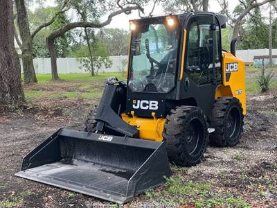 2023 JCB 270 Skid Steer Wheel Loader A/C Cab Aux Hyd Bucket LOW HOURS bidadoo