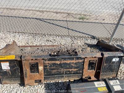 2021 Kubota 74" Smooth General Purpose Skid Steer Bucket Attachment Q/C bidadoo