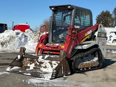 Takeuchi TL8 Skid Steer Track Loader Crawler Cab Aux Hyd Bucket Kubota bidadoo