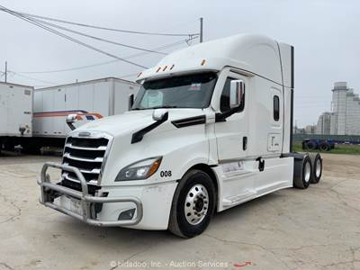 2021 Freightliner Cascadia T/A Sleeper Truck Tractor Detroit DD15 A/T bidadoo