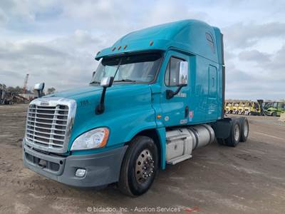2016 Freightliner Cascadia T/A Sleeper Truck Tractor Detroit DD15 -Parts/Repair