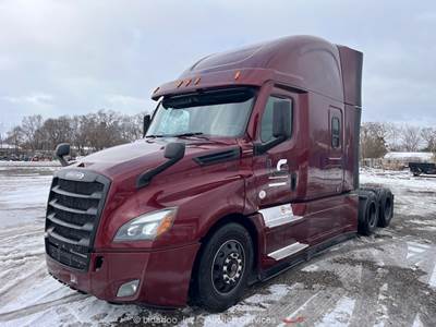 2021 Freightliner Cascadia T/A Sleeper Truck Tractor Detroit DD15 A/T bidadoo
