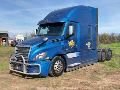 2023 Freightliner Cascadia T/A High Roof Sleeper Truck Tractor DD15 A/T bidadoo