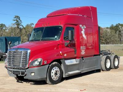 2016 Freightliner Cascadia T/A High Roof Sleeper Cab Semi Truck Detroit bidadoo