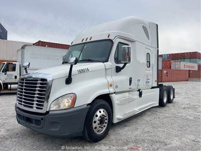 2018 Freightliner Cascadia T/A Sleeper Truck Tractor Detroit DD15 A/T bidadoo