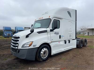 2020 Freightliner Cascadia T/A Sleeper Truck Tractor Detroit DD15 A/T bidadoo