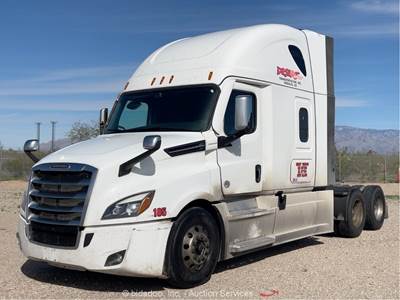 2023 Freightliner Cascadia T/A Sleeper Semi Truck Tractor DD15 APU A/T bidadoo