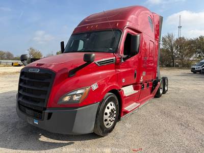 2019 Freightliner Cascadia T/A High-Roof Sleeper Semi Truck Tractor DD15 bidadoo