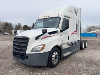 2022 Freightliner Cascadia T/A Sleeper Truck Tractor Detroit DD15 A/T bidadoo