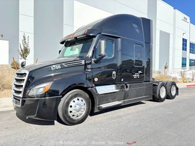 2022 Freightliner Cascadia T/A Sleeper Truck Tractor Detroit DD15 A/T bidadoo