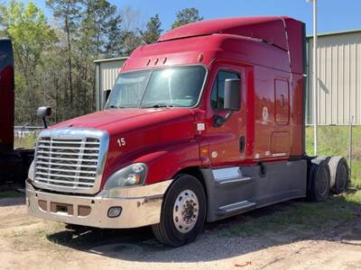 2016 Freightliner Cascadia T/A High Roof Sleeper Cab Truck DD15 bidadoo -Repair