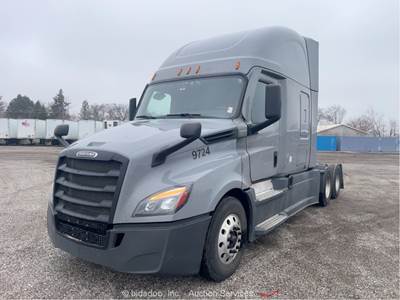 2022 Freightliner Cascadia T/A Sleeper Truck Tractor Detroit DD15 A/T bidadoo