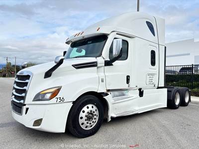 2021 Freightliner Cascadia T/A Sleeper Truck Tractor Detroit DT12 A/T bidadoo