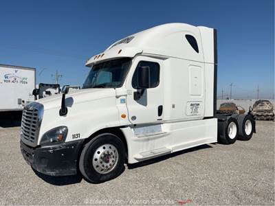 2019 Freightliner Cascadia T/A Sleeper Truck Tractor Detroit DD15 A/T bidadoo