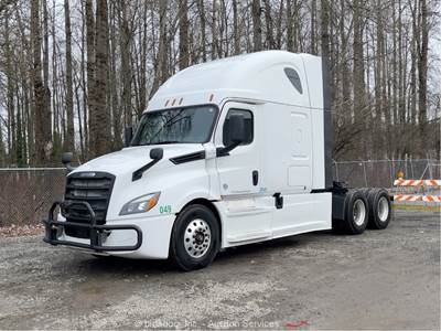 2018 Freightliner Cascadia T/A Sleeper Truck Tractor Detroit DD15 A/T bidadoo
