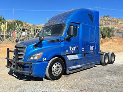 2020 Freightliner Cascadia T/A Sleeper Truck Tractor Detroit DD15 A/T bidadoo