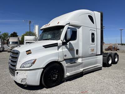 2022 Freightliner Cascadia T/A Sleeper Truck Tractor Detroit DD15 A/T bidadoo
