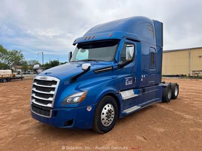 2023 Freightliner Cascadia T/A Sleeper Cab Semi Truck Tractor DD15 A/T bidadoo